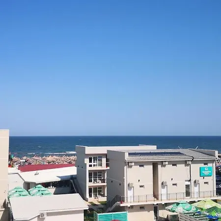 דירה Sea View Holiday Home *